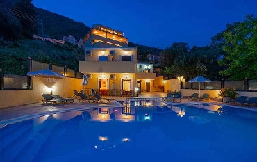 The swimming pool at night